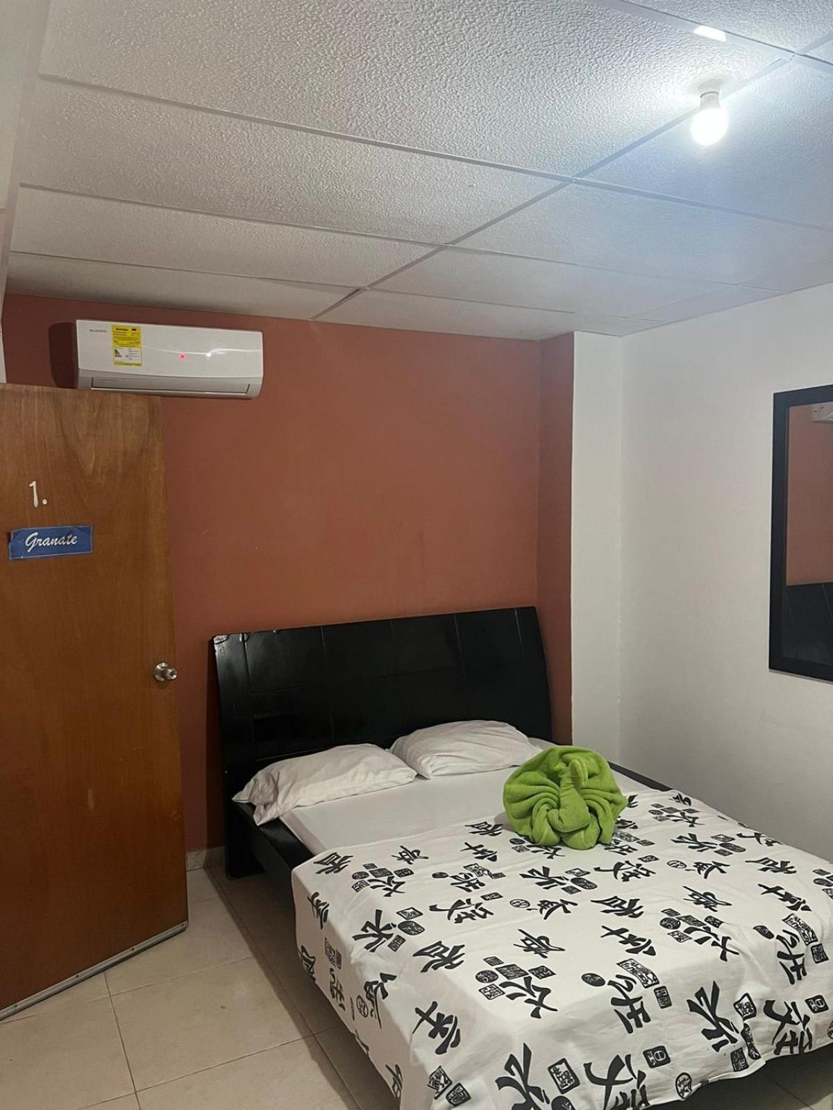 Hostal Kaia Santa Marta  Buitenkant foto